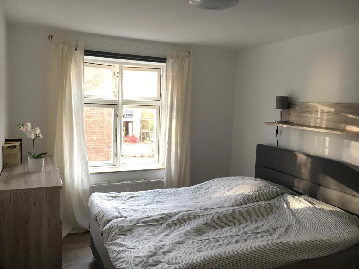 2-Zimmer-Wohnung In Stralsunds Altstadt エクステリア 写真